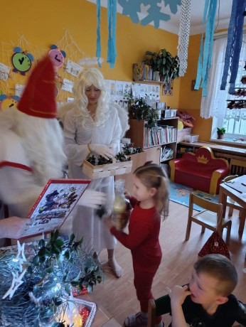 da7304da-7991-41b0-a274-443ae012cbc0_001