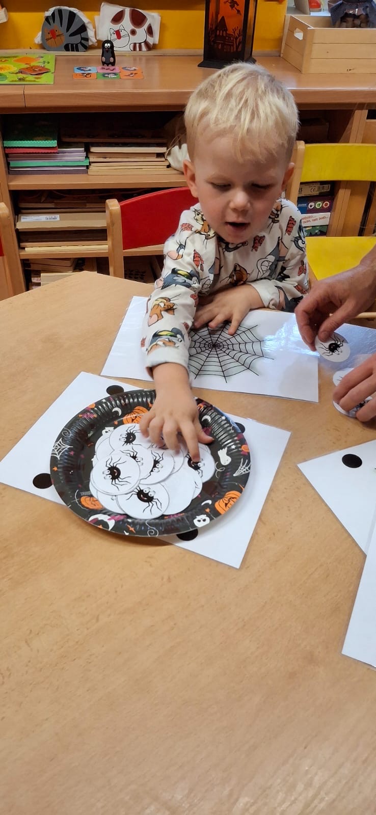 5a2144bd-4429-4141-8462-647978a3fb6d