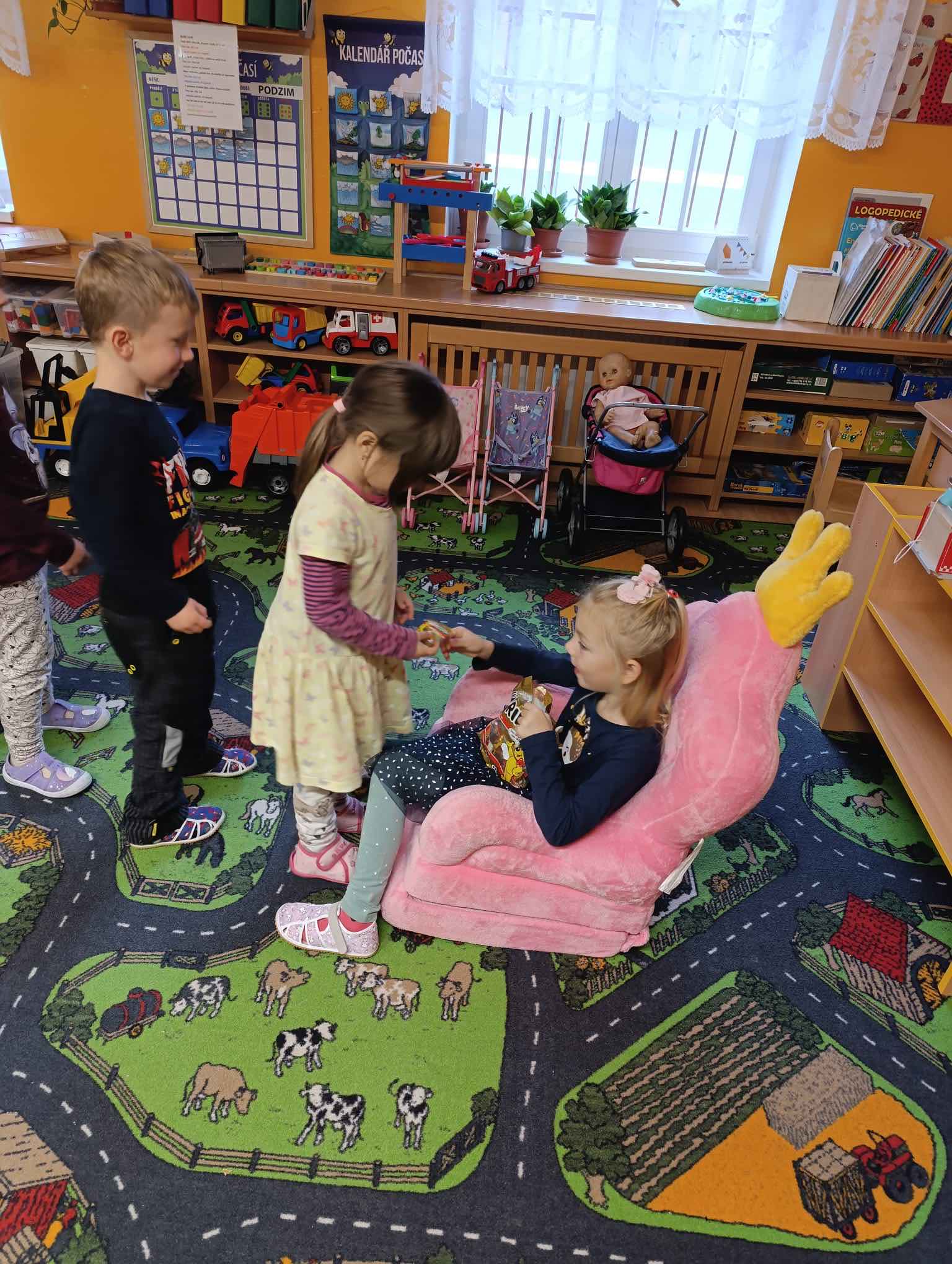 ece5c9dd-9b1e-468c-a096-c96c87319c3b