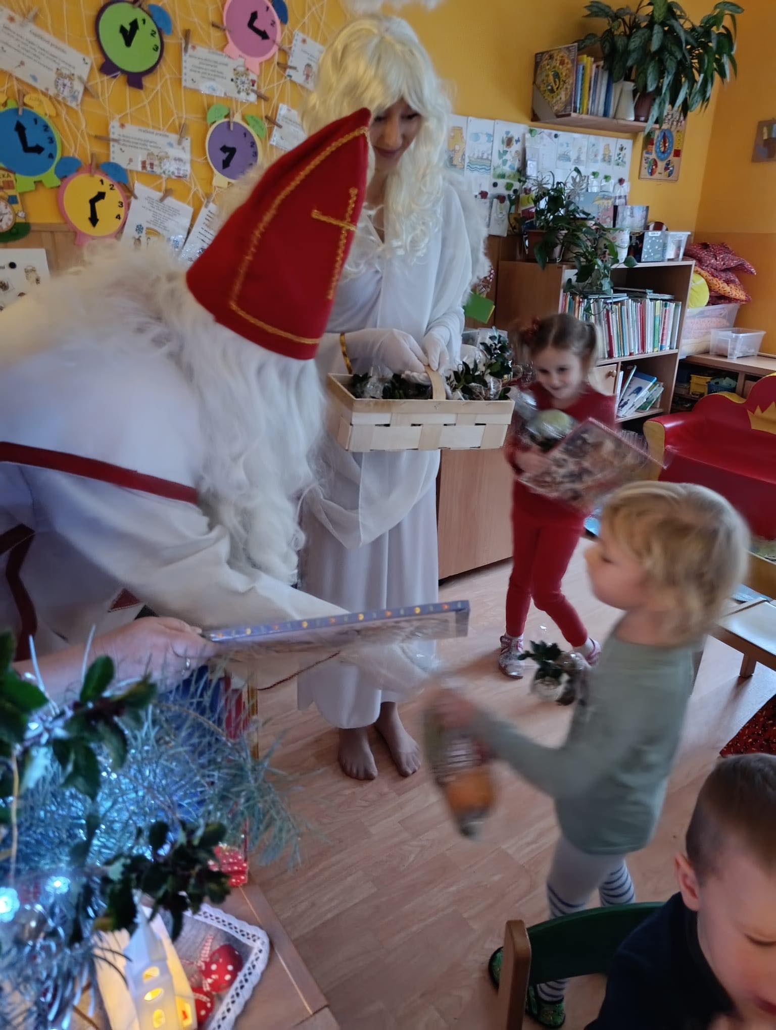 549f69b5-afff-4c96-b1c5-1b955e7d0610_001