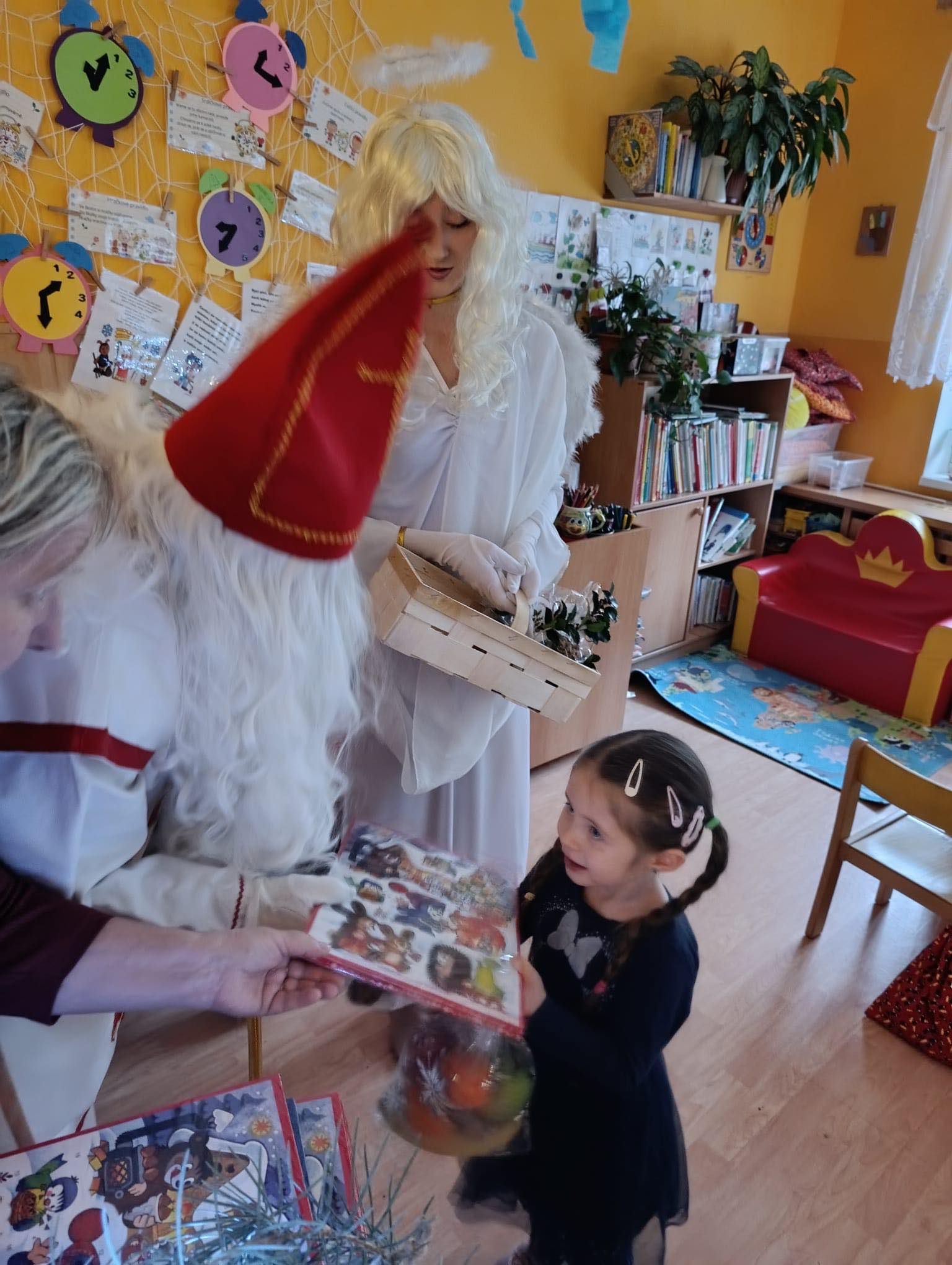 771a0bfb-a7b8-485d-bc17-422762a9e4e0_001