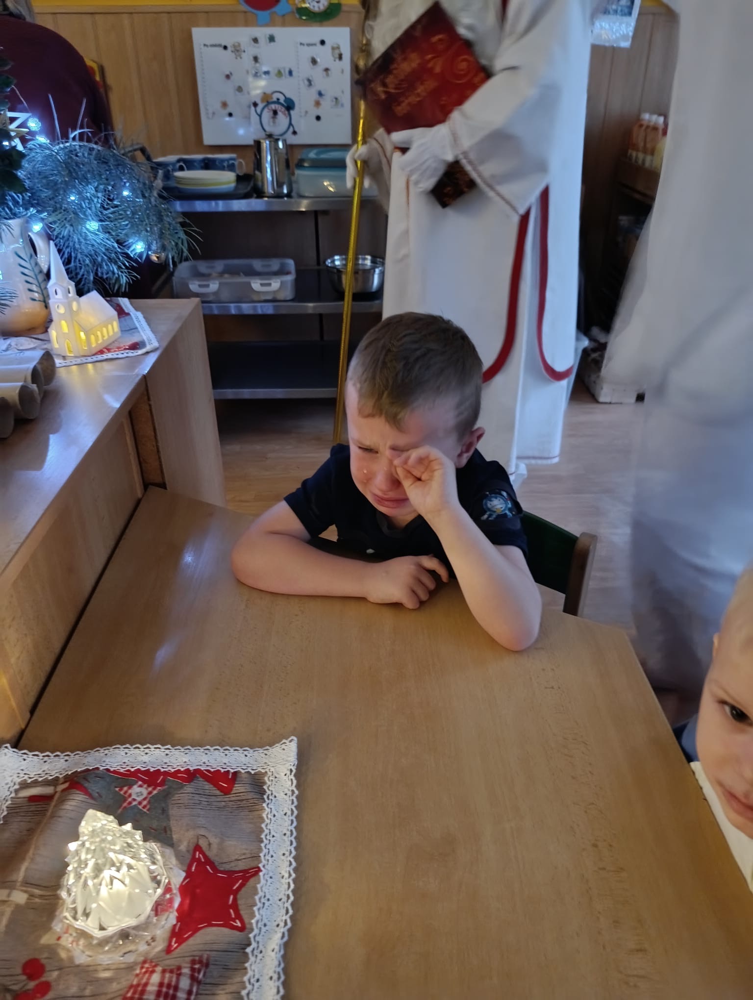 b18cafc6-5d72-4f4c-aa16-7ae2660f8140_001