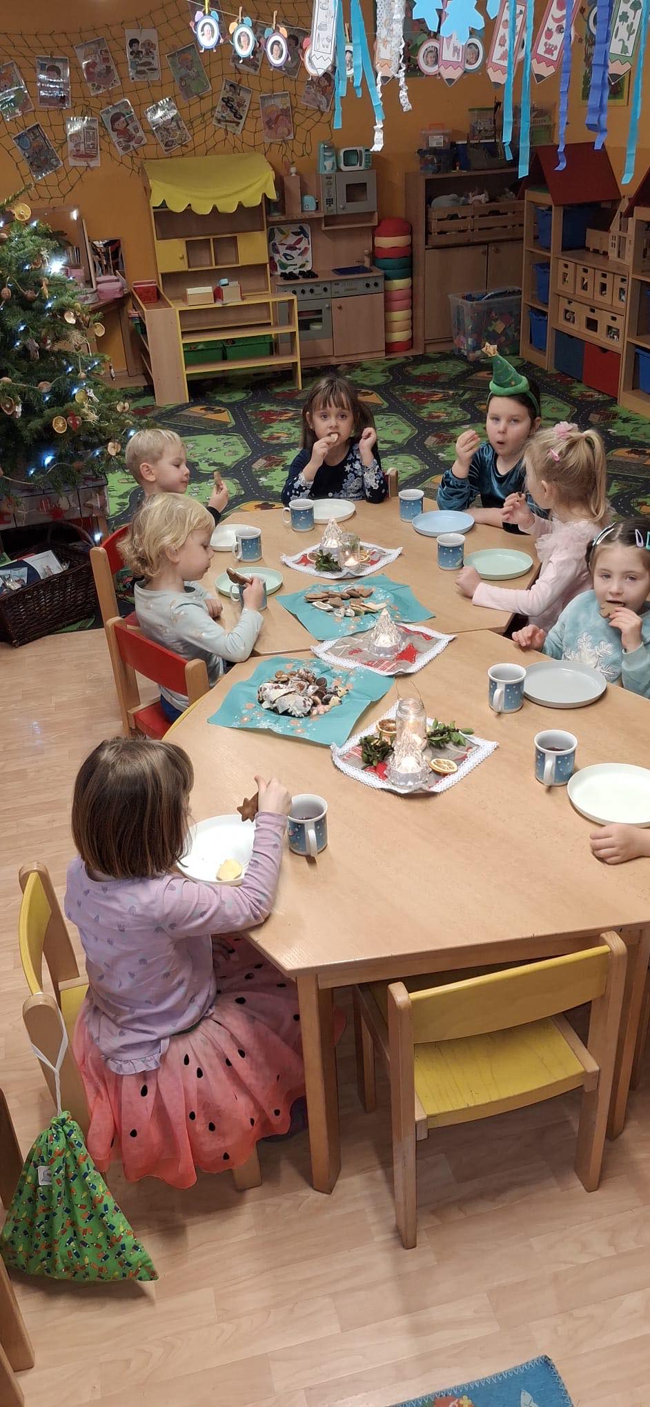 a60e3ead-1809-47be-bb63-40147f3b596d