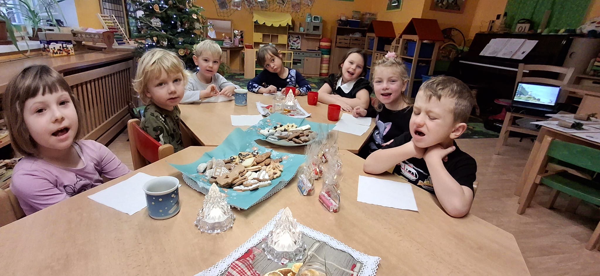 f58afc54-56e6-4886-8737-4f8f001fba21